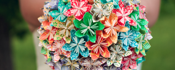 Buquê de noiva de origami. Foto: Elusive Photo Design.