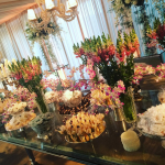 Mesa de doces no casamento de Wesley Safadão e Thyane Dantas.