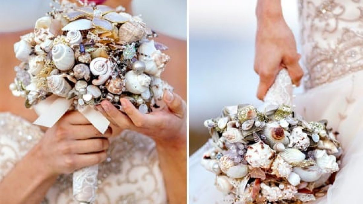 Inspiração para casamento na praia: buquê de noiva de conchas do mar -  Planejando Meu Casamento